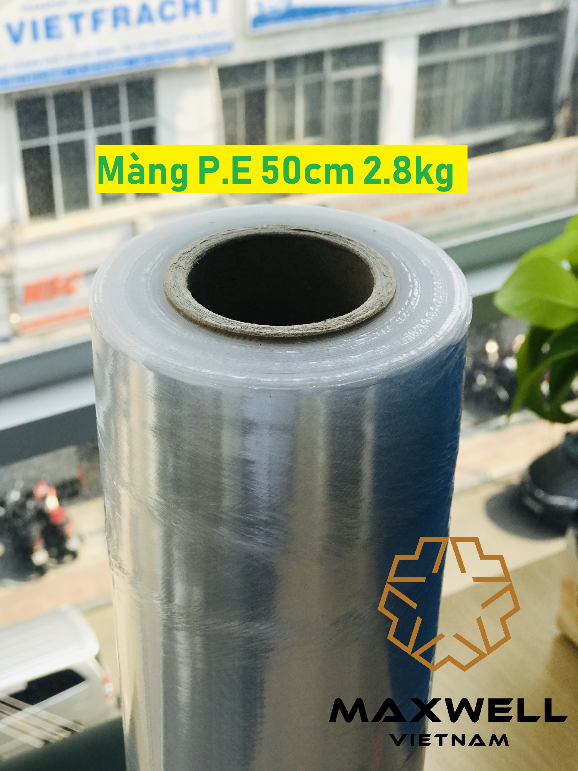 Màng PE 2,8kg lõi 300gram