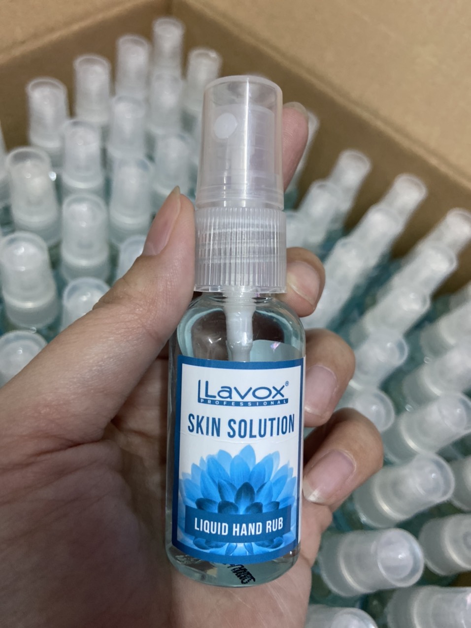 Nước rửa tay khô diệt khuẩn lavox mini 30ml