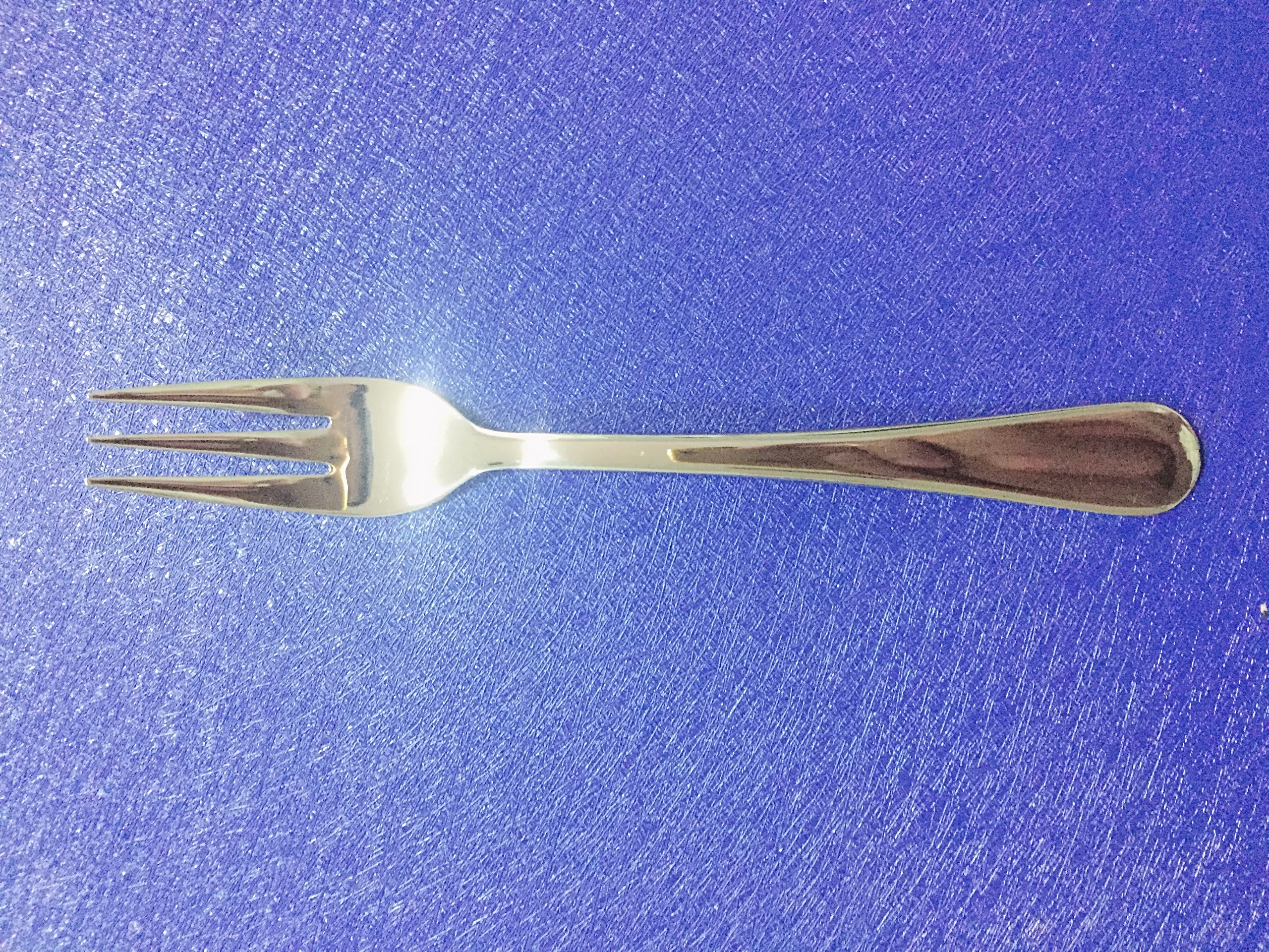 NĨA INOX 304 NHỎ DÙNG ĂN TRÁI CÂY XUẤT ĐỨC