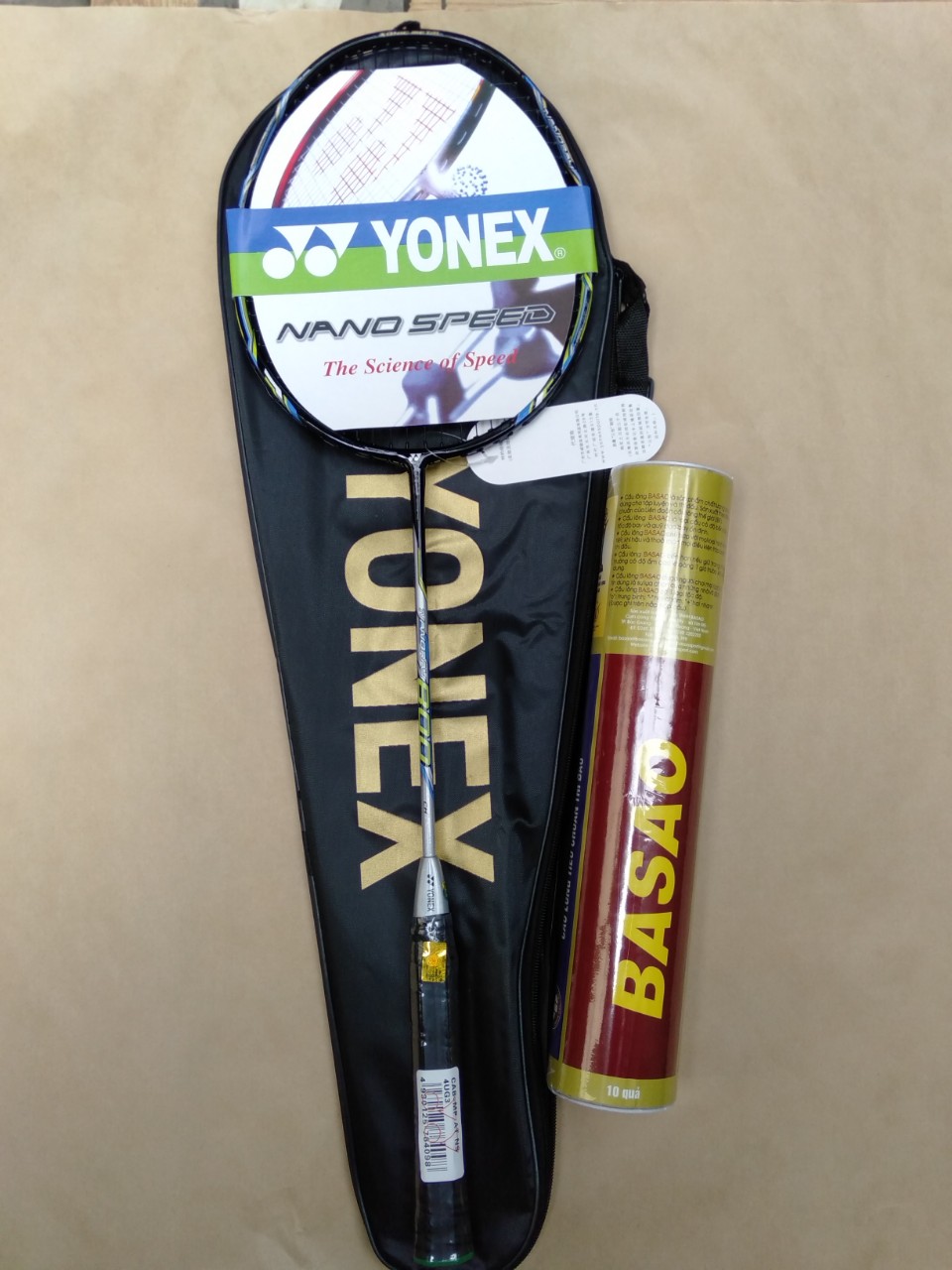 Vợt Cầu Lông Căng cước - tặng hộp cầu lông BA SAO 10 quả - siêu rẻ