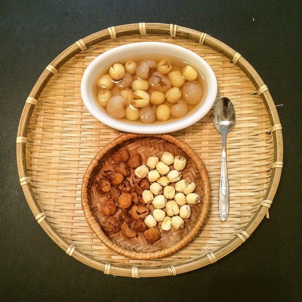 CHÈ HẠT SEN - LONG NHÃN - ĐƯỜNG PHÈN 400g tặng kỷ tử