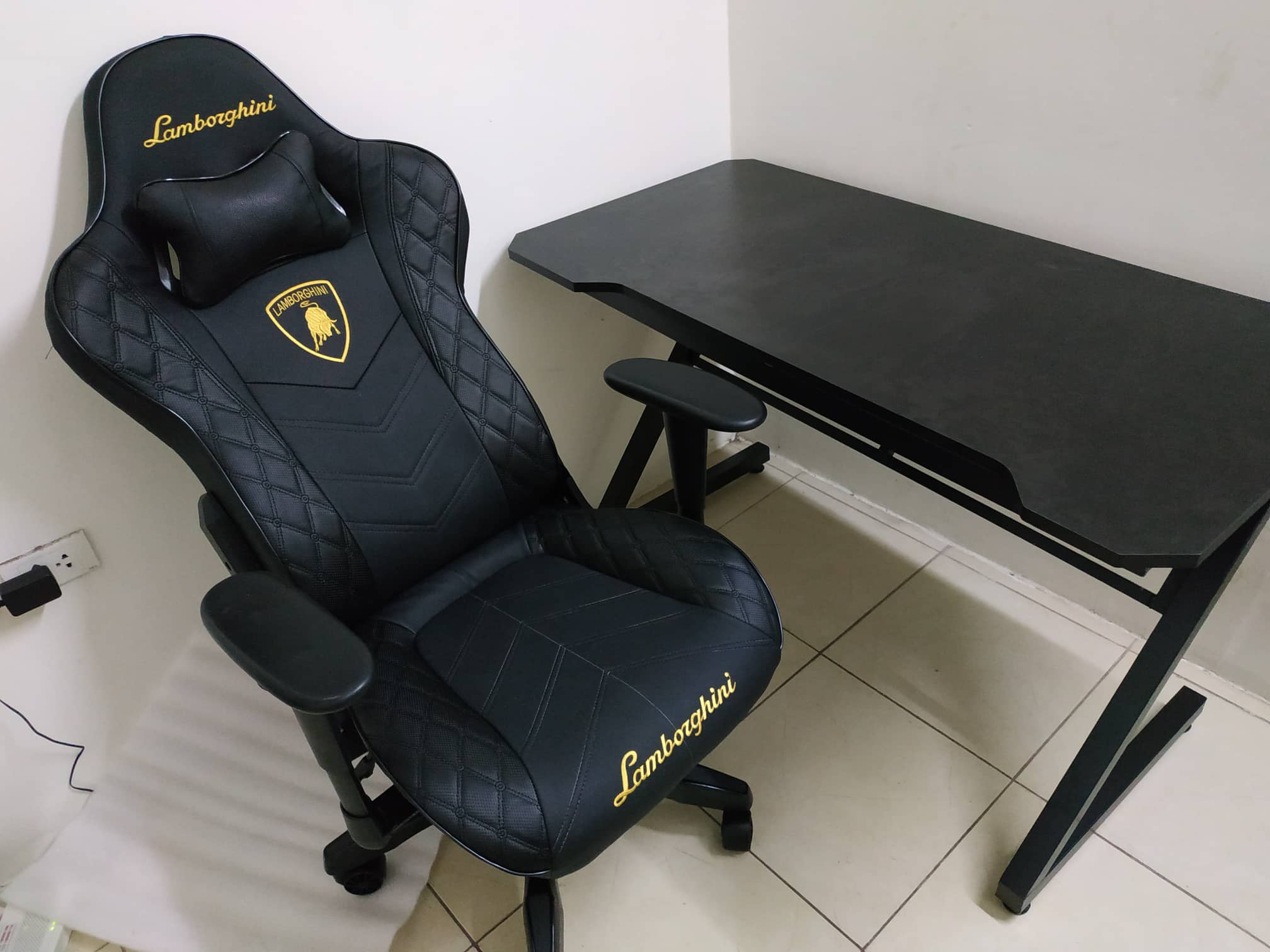 Ghế chơi game lamboghini MÀU ĐEN