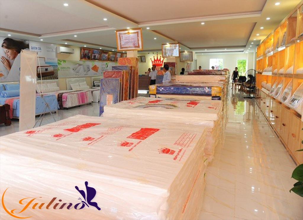 [HCM]Nệm VẠN THÀNH 1m8 x 2m x 10cm cao su Thiên Nhiên 100%. TẶNG Áo Nệm VẠN THÀNH Có Khóa + 1 Drap thun lạnh + 2 Gối Nằm Cao Cấp