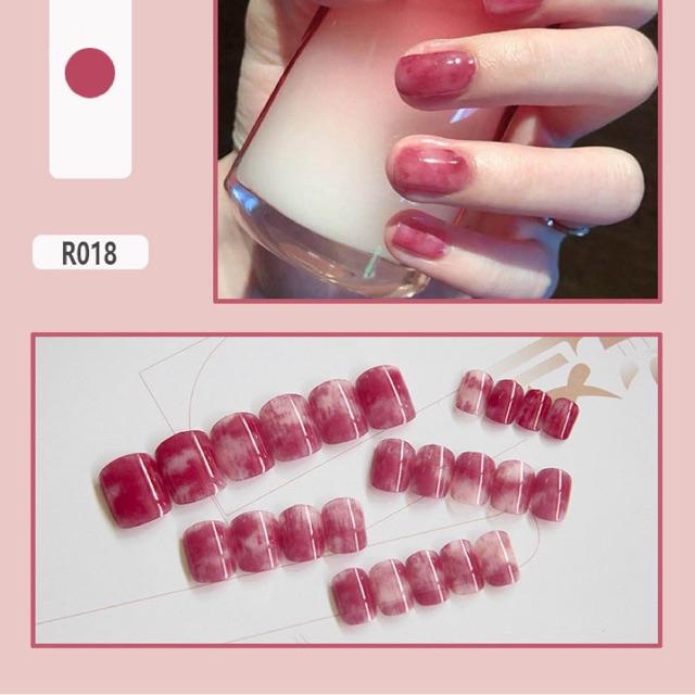 Móng tay giả kèm keo LCR018 Hộp Nails 24 Móng Tay Giả, Móng làm sẵn - Tự làm móng trong 5 phút tại nhà giá rẻ [Hà Nội]