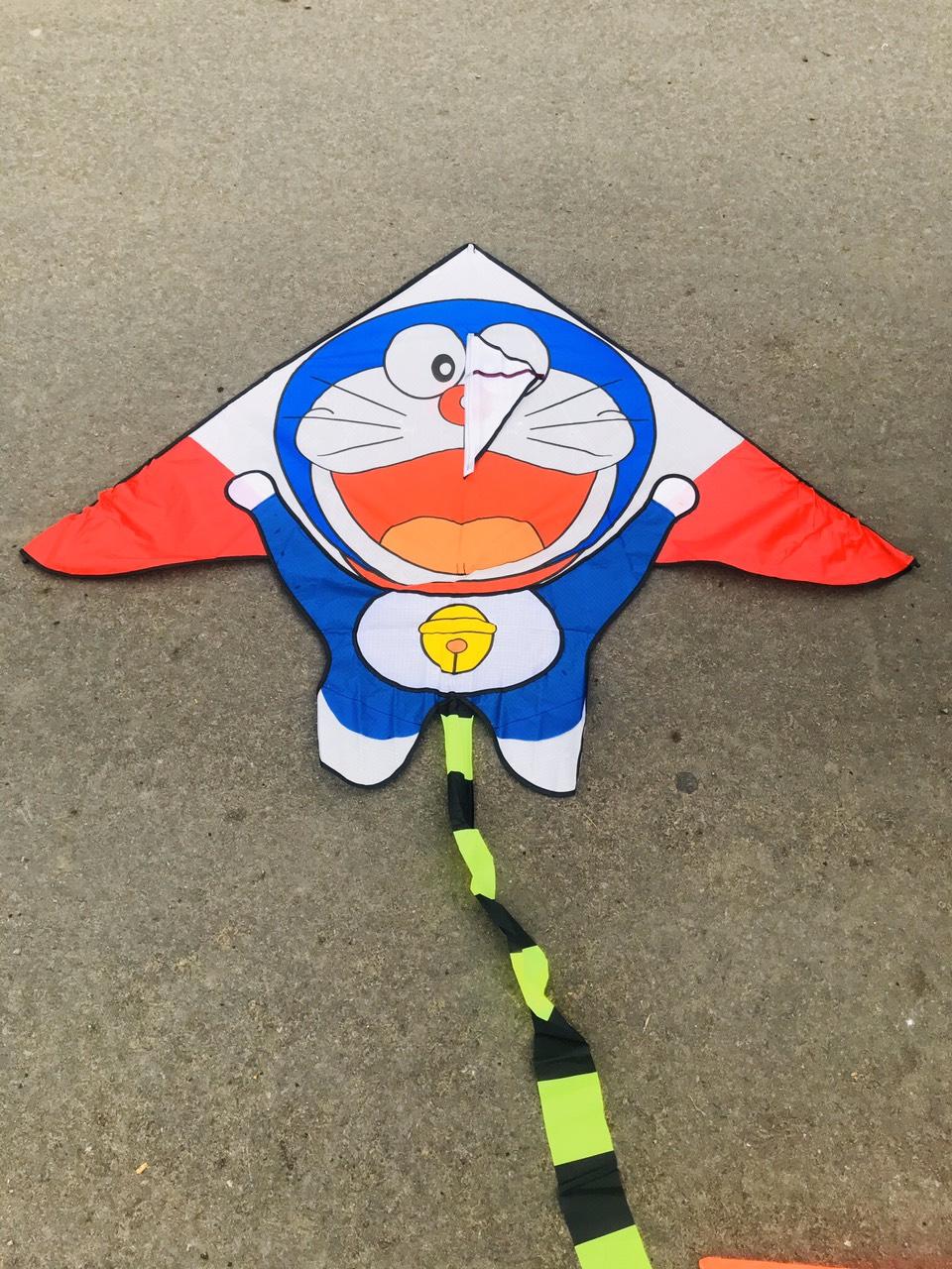 [HCM]COMBO 1 TẶNG 1 - Diều ĐÔ RÊ MON +Tặng tay cầm thả diều lớn 100m dây  - ẢNH THẬT-DOREAMON