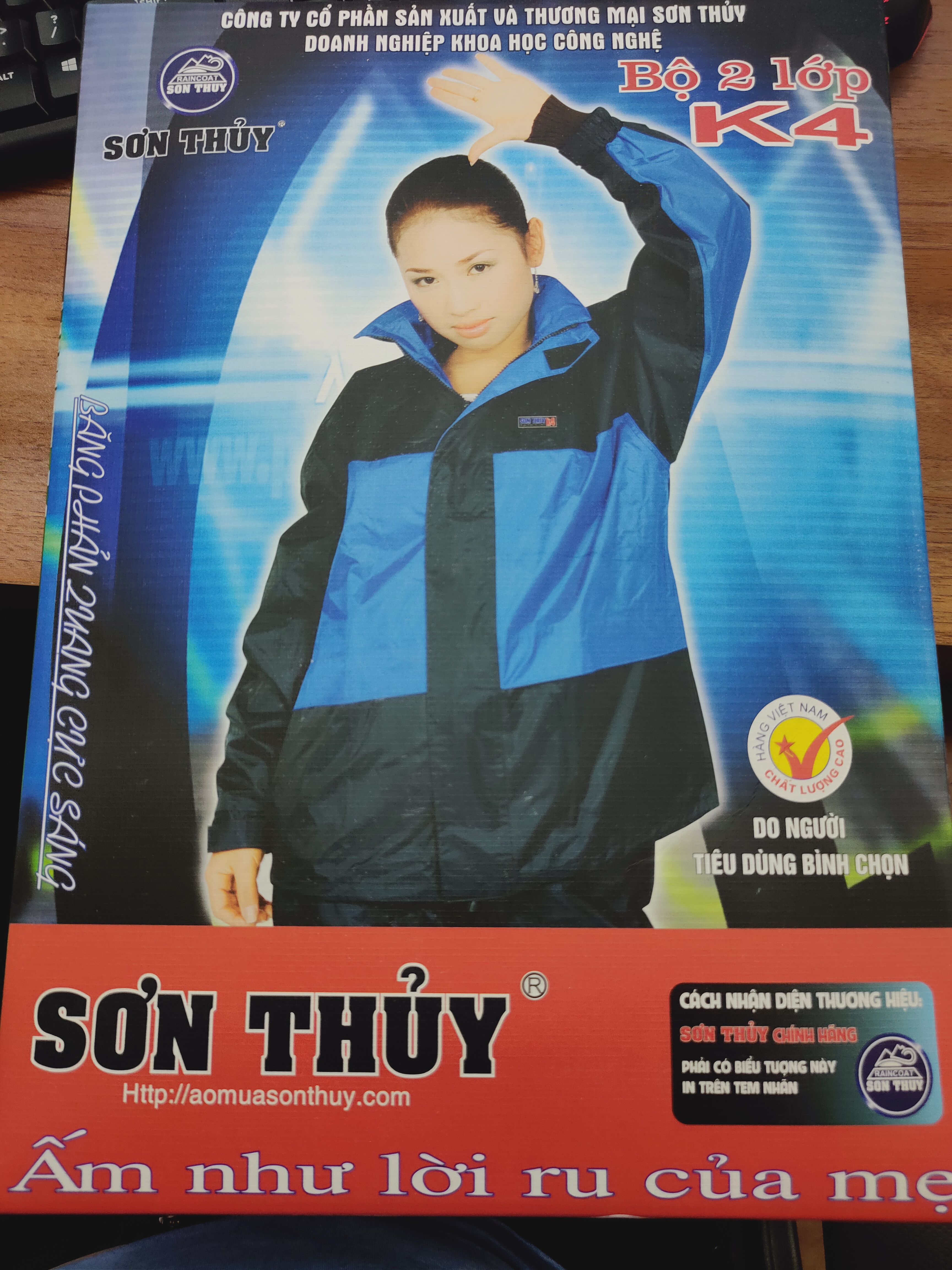 Bộ quần áo đi mưa sơn thủy - k4