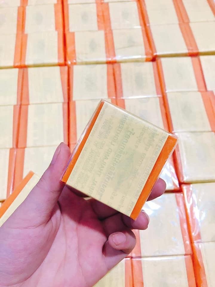 Lố 12 cục xà phòng nghệ Thái Lan