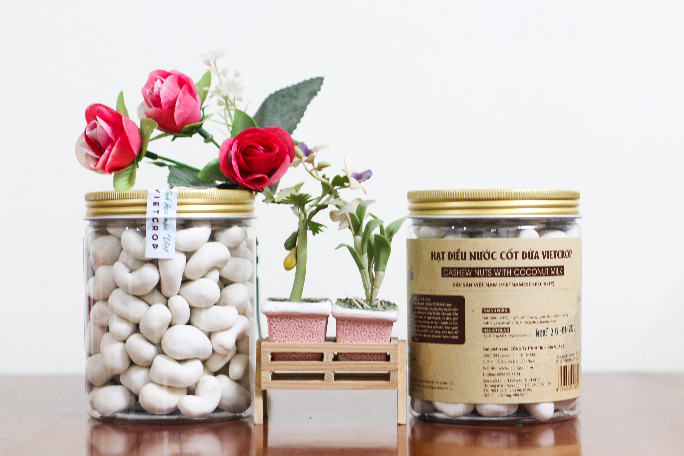 Hạt điều nước cốt dừa VIETCROP - hũ 350g