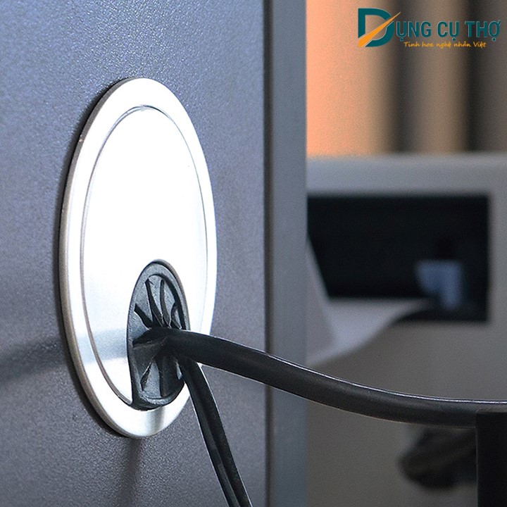 Nắp luồn dây điện tròn màu đen và trắng