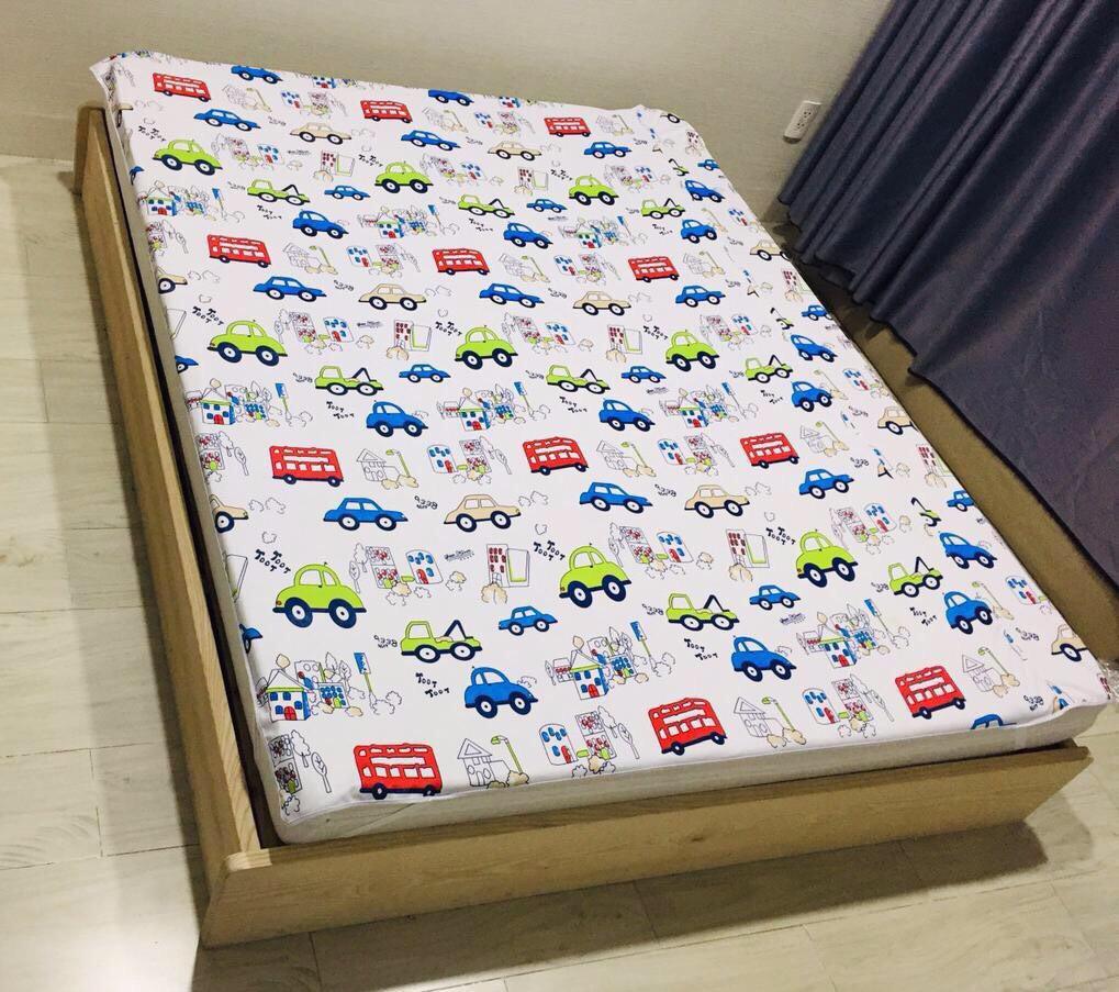 Ga trải giường chống thấm Dorabe loại trải mặt (tặng túi đựng ga cực kỳ dễ thương)