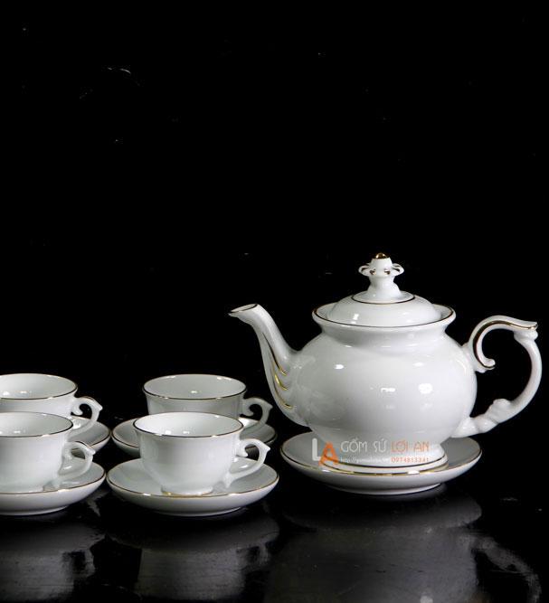 QUÀ TÂN NIÊN 2020SIÊU HOT Bộ tách trà gốm sứ bát tràng đài các vẽ chỉ vàng kim 600ml
