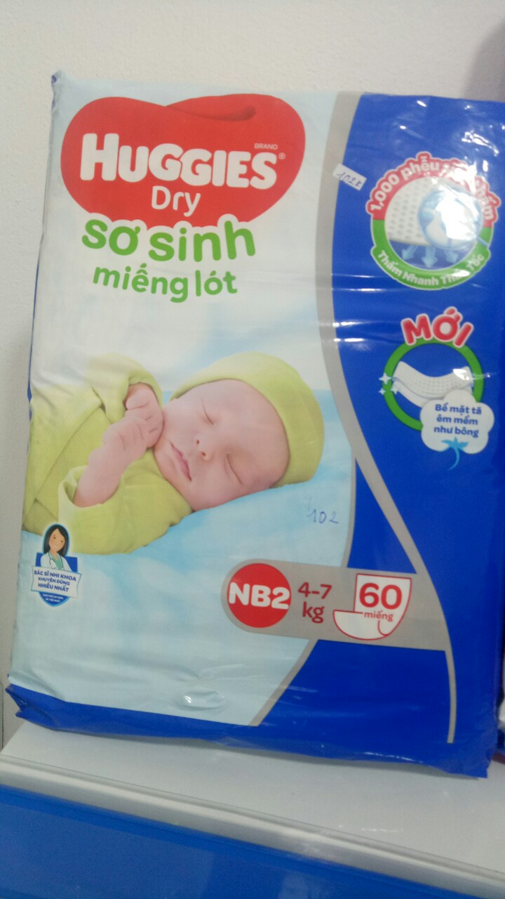 Miếng lót sơ sinh huggies - nb2-60 miếng