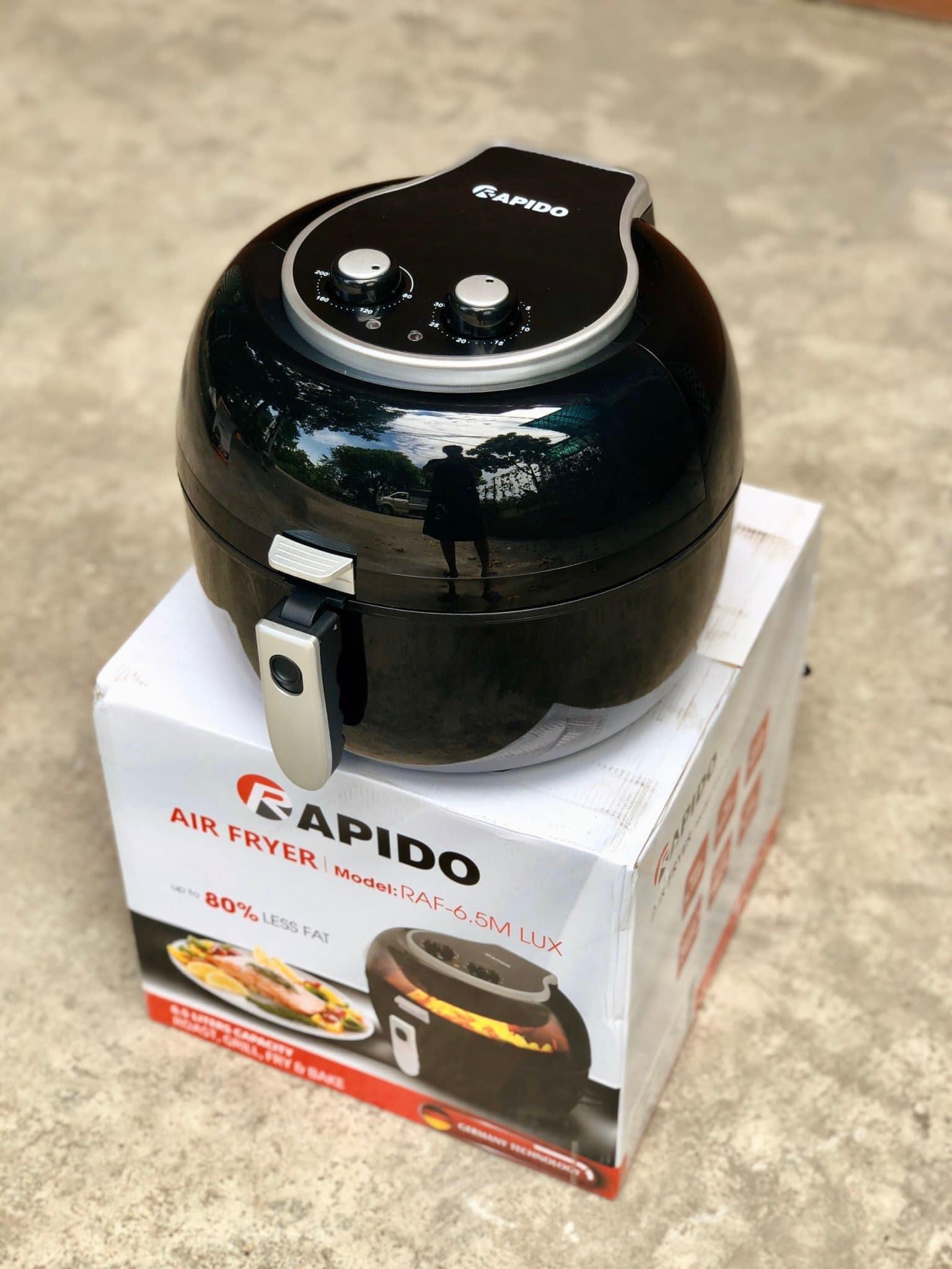 Mua 1 Tặng 2, Bảo Hành 1 Năm, Nồi Chiên Không Dầu RAPIDO RAF6.5M LUX 1800W 6.5L Tặng Khay Nướng Cao Cấp, Giấy nến