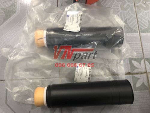 Chụp Bụi Liền Tăm Bông Sau Chevrolet Cruze Chính Hãng 13251764