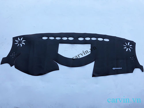 Thảm taplo da vân cacbon xe Navara 2015-2019 | Thảm taplo xe Navara cao cấp