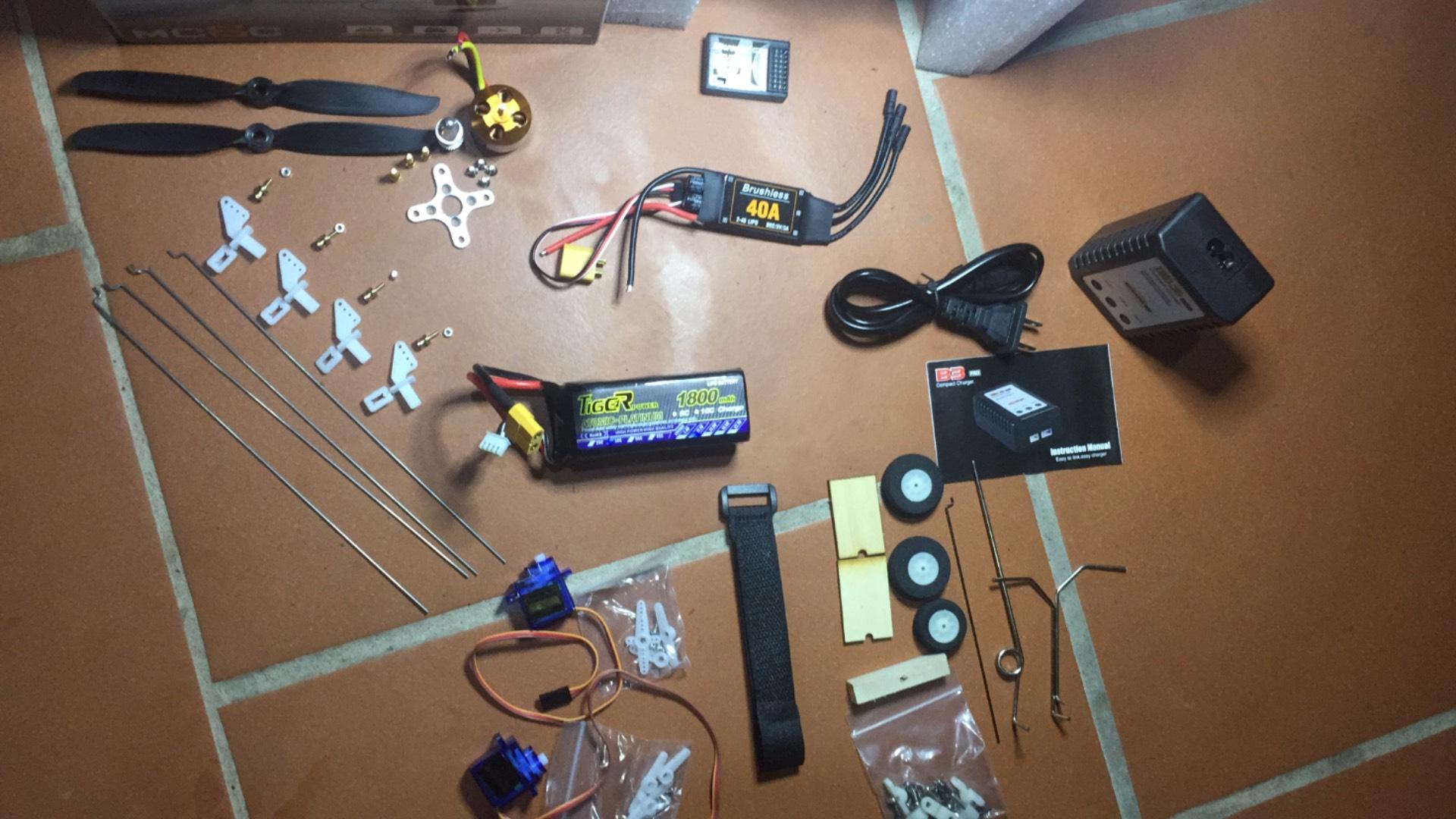 Combo chế Su27, F22 Full đồ điện và phụ kiện không bao gồm vỏ kit