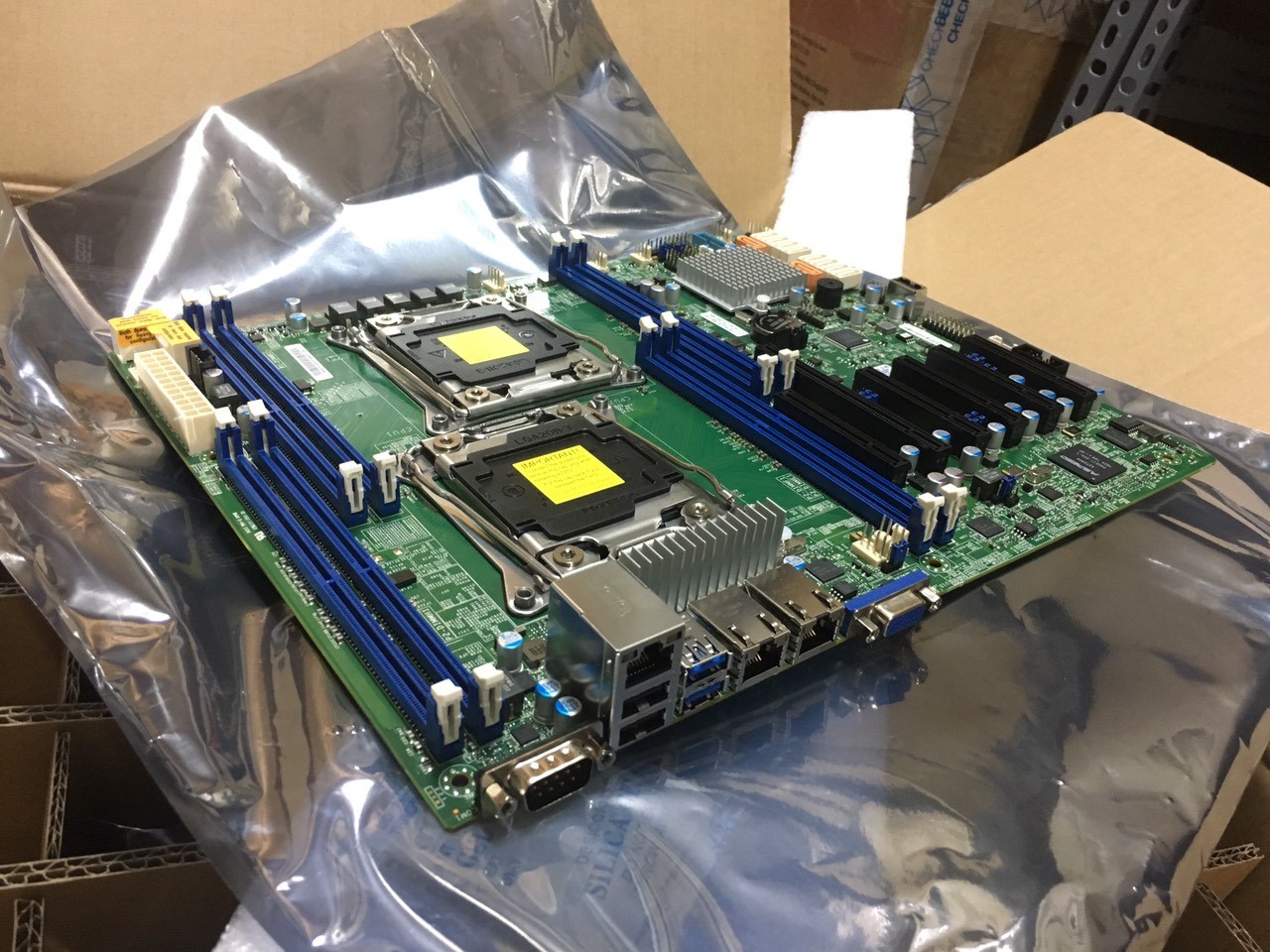 Mainboard Server Supermicro X10DRL-i