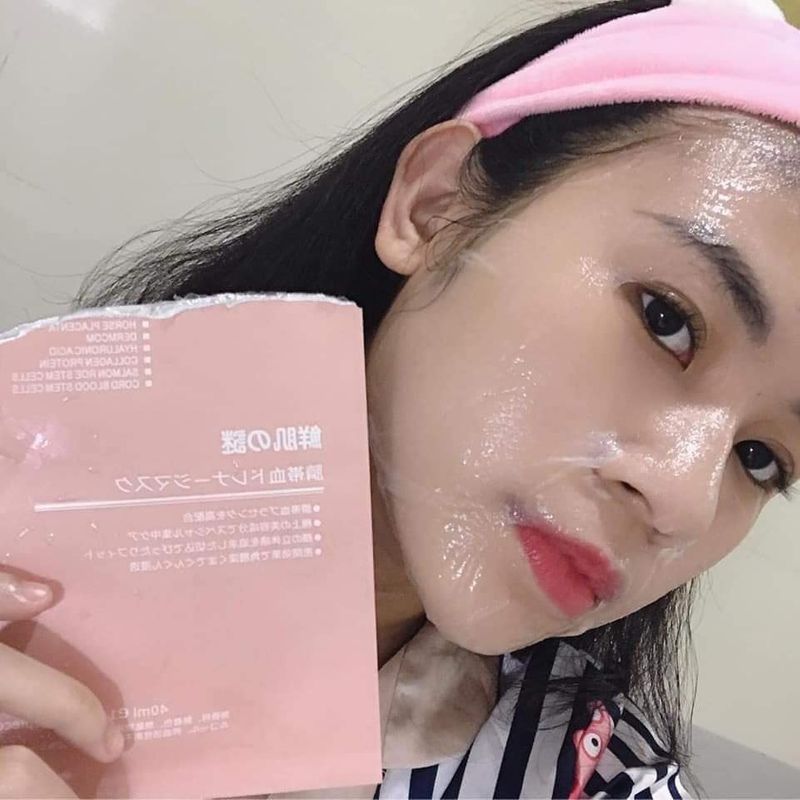 Mặt nạ nhau thai Nhật Bản