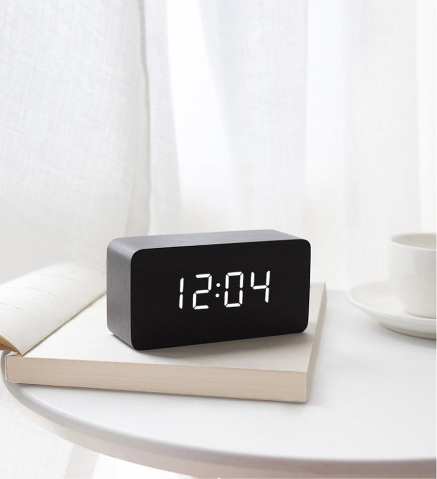 Đồng Hồ Gỗ Báo Thức Hình Chữ Nhật 1295 Đồng Hồ Báo Thức Mini Để Bàn, Đồng Hồ Gỗ Báo Thức Hình Chữ Nhật 1295 Được Thiết Kế Như Một Khối Gỗ Hình Chữ Nhật Tự Nhiên Sang Trọng. Kết Hợp Với Số Led Điện Tử Hiện Đại