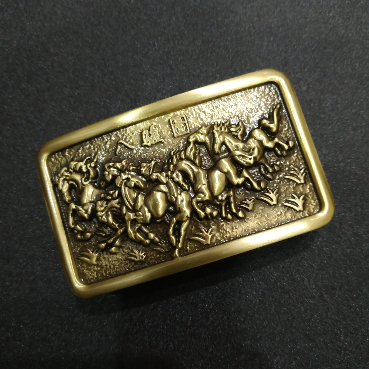 Mặt khóa dây lưng đồng ngựa mã đáo thành công 8x4.8cm