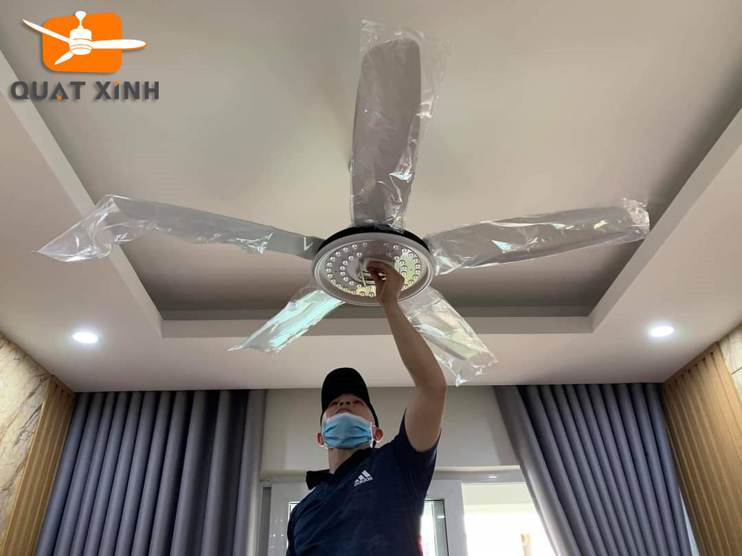 Quạt Trần Đèn lưu lượng gió lớn QX1322T - Quạt trần đèn trần chung cư, phòng khách [Động cơ DC, 5 Cánh Nhựa ABS Trắng, Đèn LED]