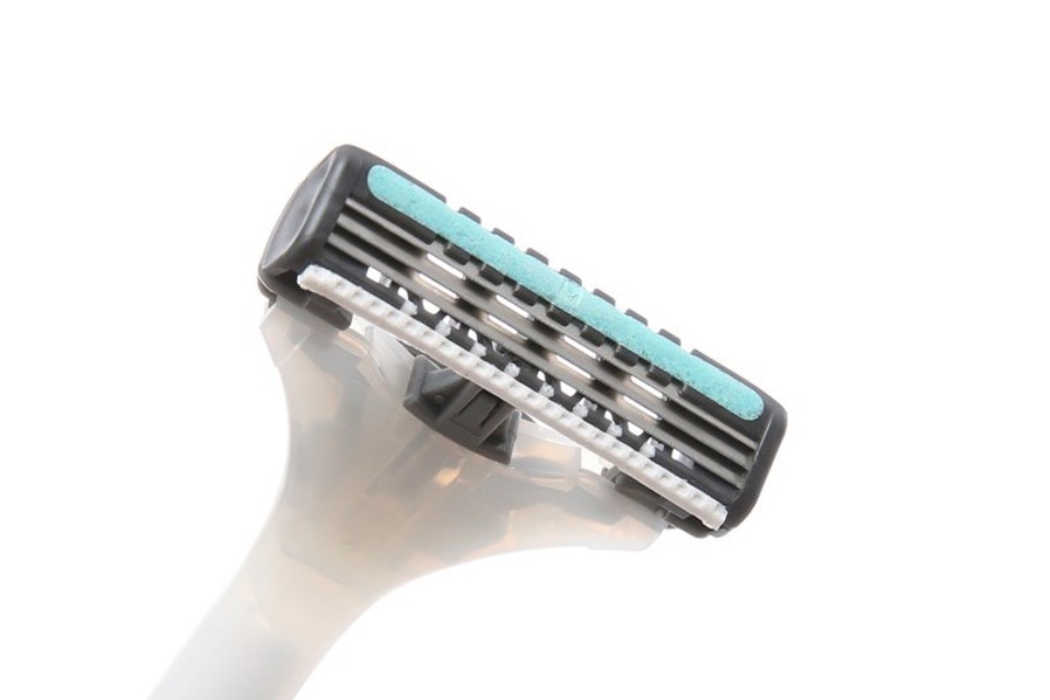 Bộ 1 Cán Và 2 Lưỡi Dao Cạo Schick Xtreme3 2s