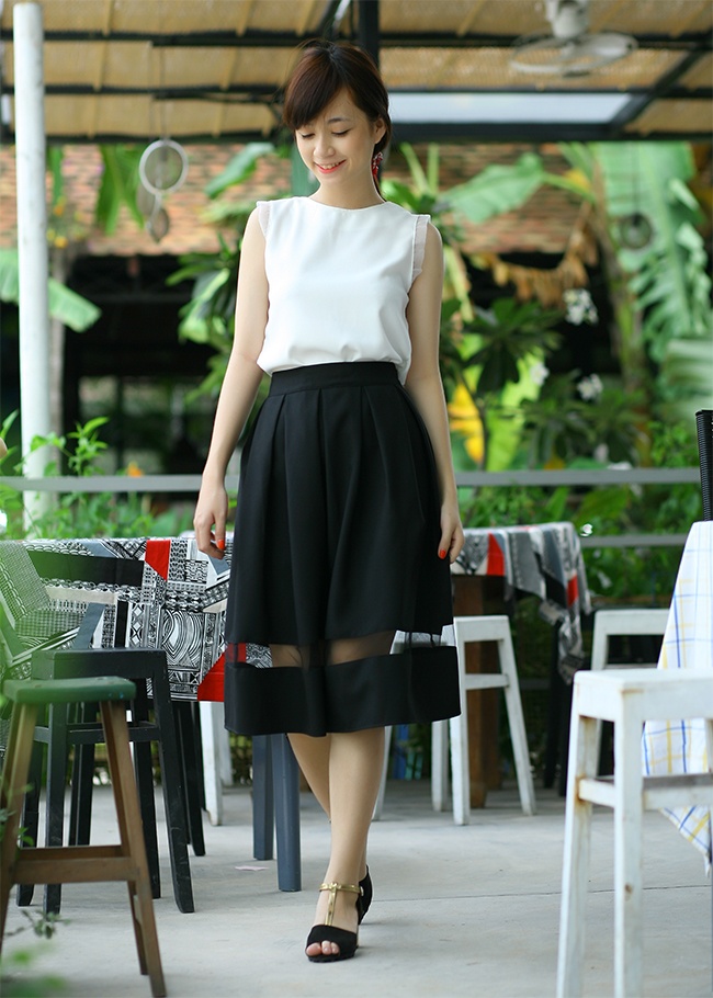 Chân váy xếp l y phối lưới