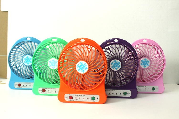quat-sac-tich-dien-usb-mini-fan