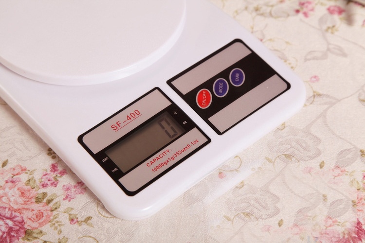 Cân điện tử nhà bếp tải trọng tối đa 7kg