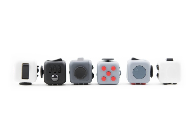  6 mặt của khối lập phương Fidget Cube 