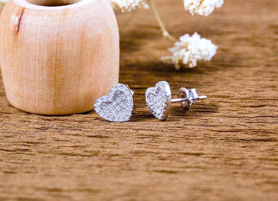 Mẫu bông tai bạc kiểu dáng khuyên nụ