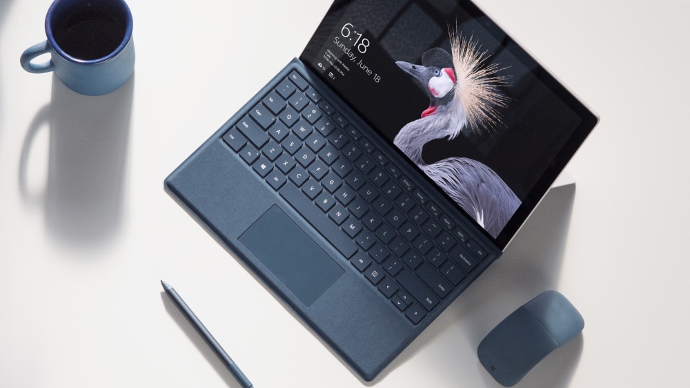 Surface Pro Signature Type Cover