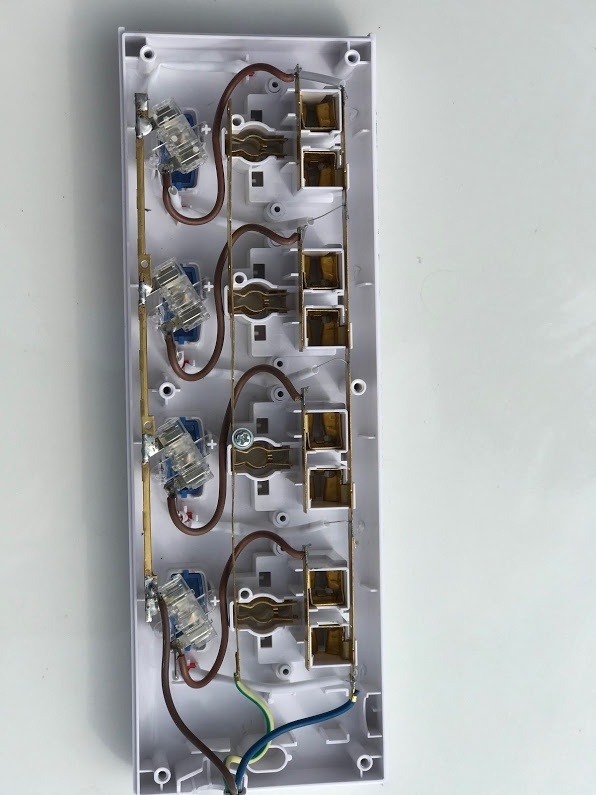 Ổ cắm điện 4 socket đa năng tiếp đất Gongniu 5