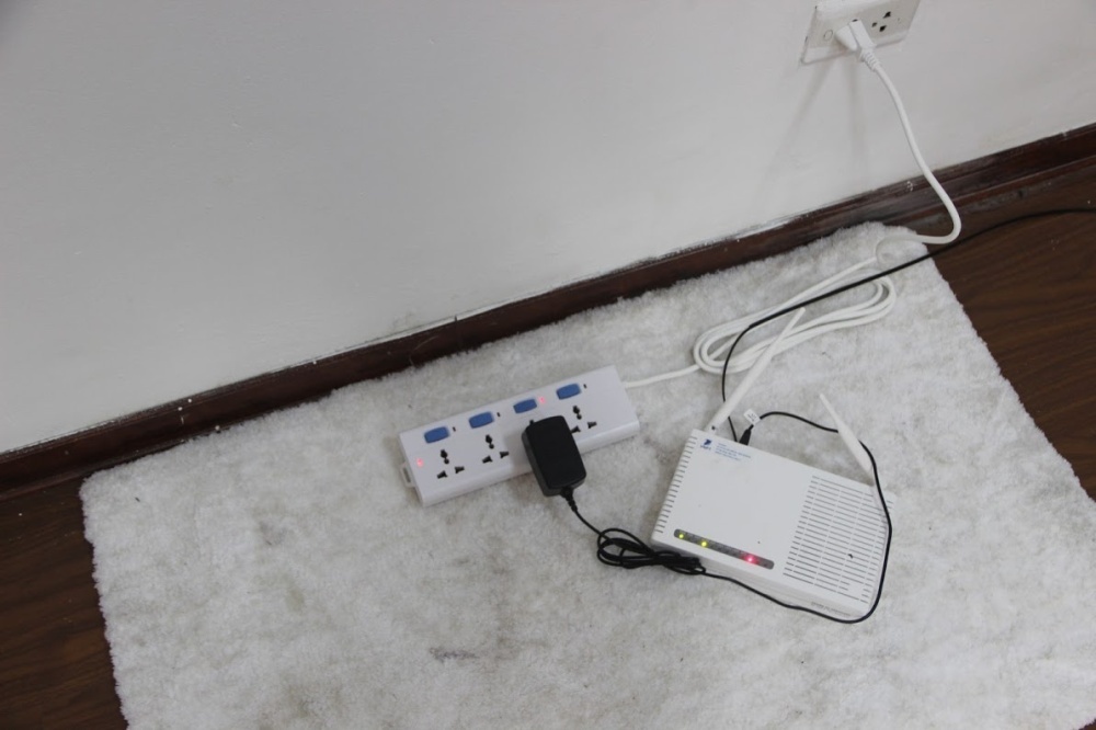 Ổ cắm điện 4 socket đa năng tiếp đất Gongniu 6