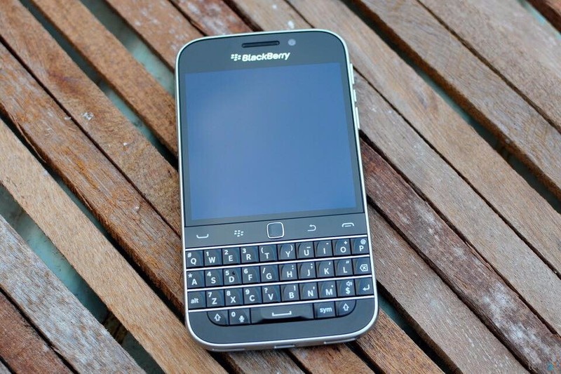 Điện thoại BlackBerry Classic Q20 Classic Đẳng Cấp Doanh Nhân - Q20 6