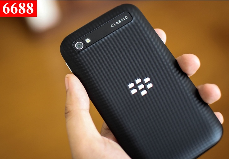 Điện thoại BlackBerry Classic Q20 Classic Đẳng Cấp Doanh Nhân - Q20 10