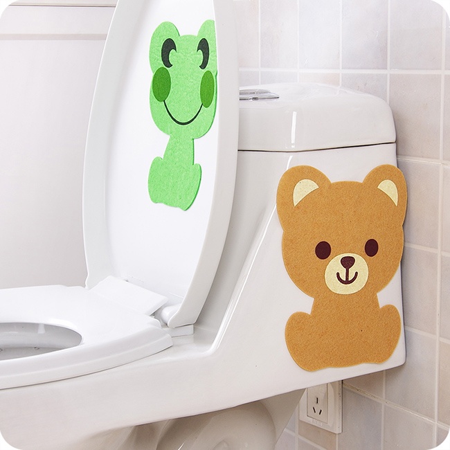 khuyen mai mieng dan khu mui va trang tri toilet gia re