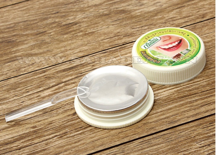 Sahadeal - Kem Tẩy Trắng Răng Green Herb Thái Lan